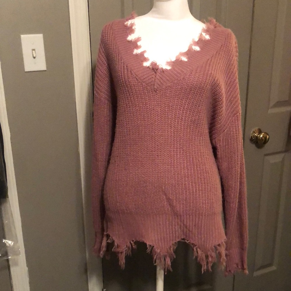 TATTERED & STYLISH Sweater - Dusty Rose - Size Small